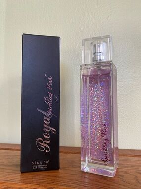 Royal Sparkling Pink Glitter Bottle Sicura